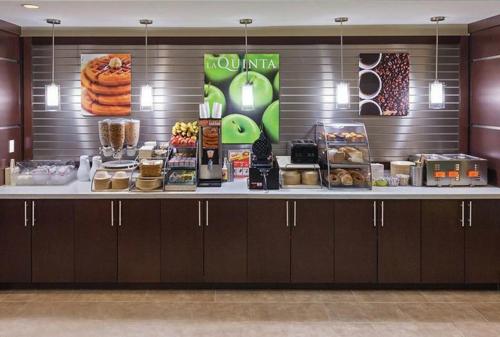La Quinta by Wyndham Clifton Park in Clifton Park, USA
