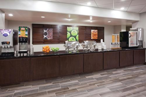 La Quinta by Wyndham Clifton Park in Clifton Park, USA