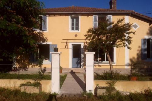 Maison landaise familiale gîte à louer Ygos-Saint-Saturnin