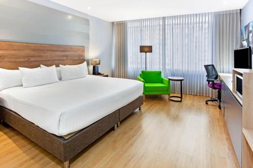 La Quinta by Wyndham Medellin, Medellín (photo 10)