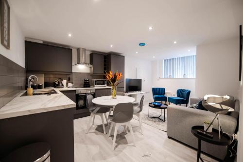 Charles Alexander Short Stay - Windmill House Apartments 5