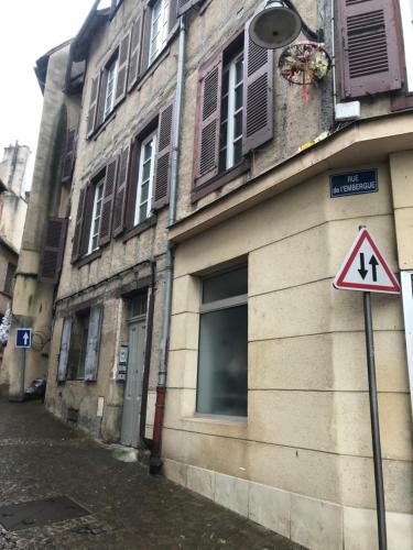 La loge 45 AU COEUR DU CENTRE HISTORIQUE DE RODEZ