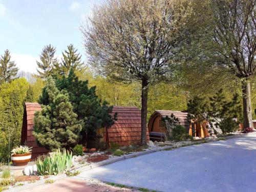 Glamp V Hluboké - Yurts and Wooden Houses