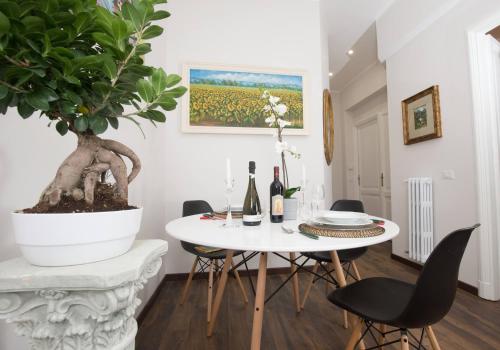 SAN GIOVANNI APARTMENT 80 MQ, Rome (photo 2)