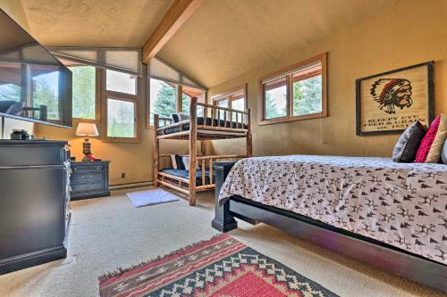 Luxe Sun Valley Retreat with Hot Tub, 3 Mi to Resort!