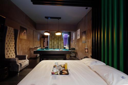 THE CRYSTAL BLUE XAIDARI HOTEL - image 12