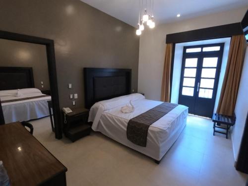 room detail thumbnail 0