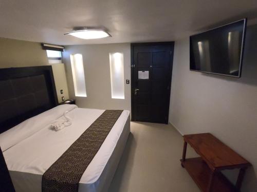 room detail thumbnail 0