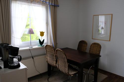 One-Bedroom Apartment - Annex image 5