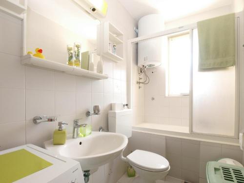 House Vesna 1479 - main image