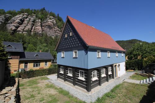 B&B Oybin - Oberlausitzer Ferienhaus Gebirgshäusl Oybin - Bed and Breakfast Oybin