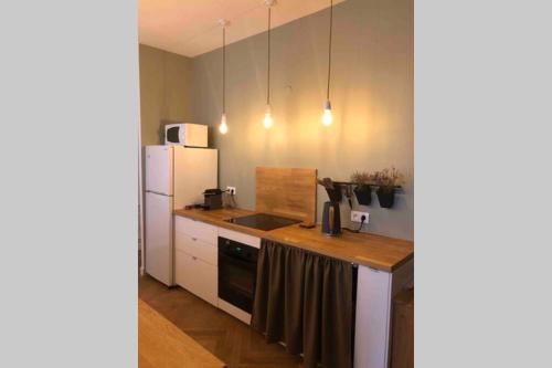 5 min place Stanislas. Appartement de caractere