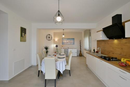 Villa Lavanda - image 8