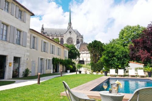 Hôtel Le Saint Gelais