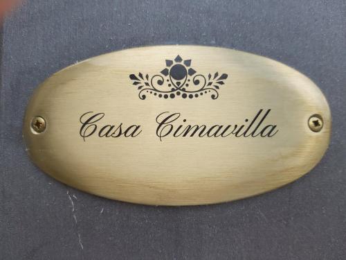 CASA CIMAVILLA con PARCHEGGIO PRIVATO GRATUITO