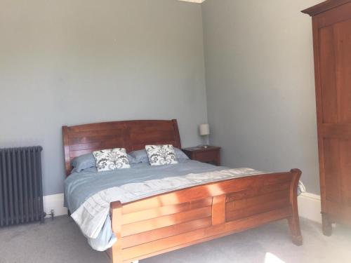 1 double bed, 1 sofa bed