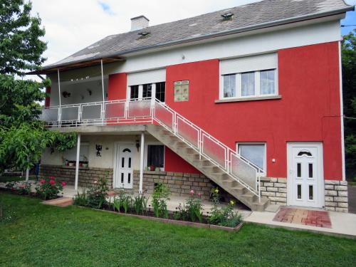 Székely Apartman - image 2