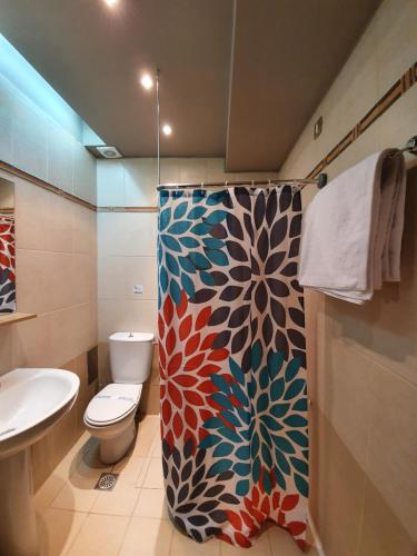 Double Room with Garden View image 5