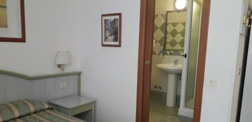 Gioia Bed and Breakfast - image 12