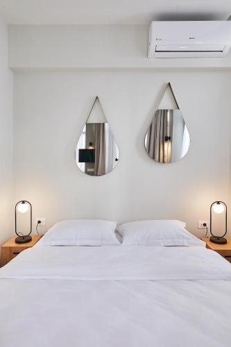 Explore Athens from an uber-central studio!, Atenas (foto 7)