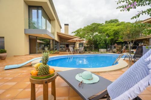  Casa Deluxe Alt Empordà Costa Brava - Private swimming pool in 17760 Vilabertrán
