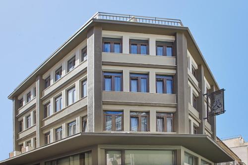 Old Athens style 1bdr with Acropolis view rooftop!, Athens