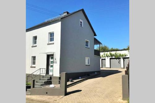 Bejárat, Cosy Home Lorch, das Ferienhaus zwischen Rheingau, Taunus und dem Tal der Loreley in Lorch-Lorchhausen