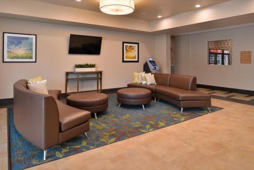 Candlewood Suites Austin Airport