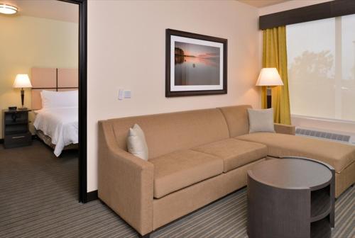 Candlewood Suites - Austin Airport, an IHG Hotel