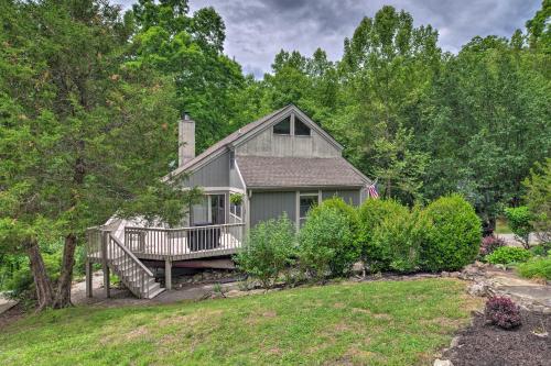 Gated Resort Home Norris Lake Access, Shared Dock in La Follette