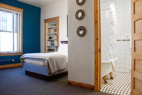 11th Avenue Hostel - image 14