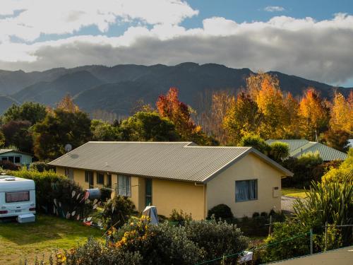 Tasman Treat - Marahau Holiday Home in Marahau