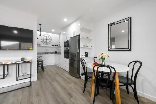A Grade Above The Rest - Luxurious Central Apartment