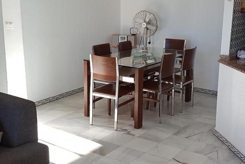 Beautiful apartment with sea view and close to the beach of Los Locos - main image