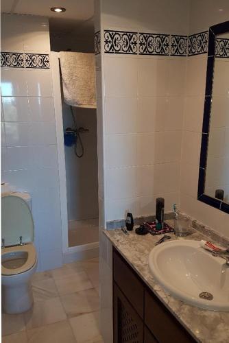 Beautiful apartment with sea view and close to the beach of Los Locos - image 4