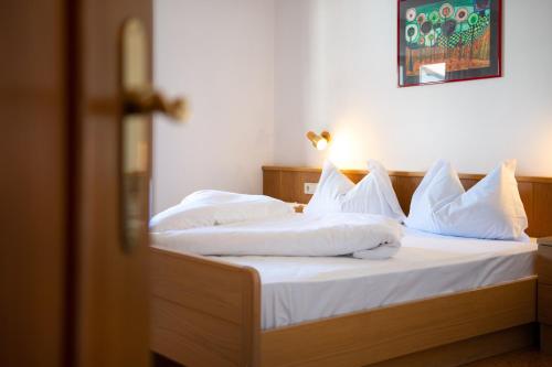 One-Bedroom Apartment with Garden