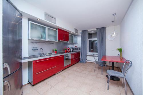Hotel photos and videos Гостевой Дом Люмьер. Рейтинг отелей и гостиниц мира - To