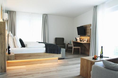 Four Stars by City Hotel Four Stars by City Hotel is a popular choice amongst travelers in Meckenheim, whether exploring or just passing through. The property features a wide range of facilities to make your stay a pleasant e