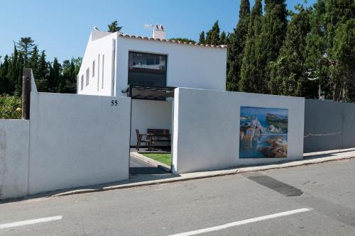 Apartamento con jardincito en el centro de CADAQUÉS Apartamento con jardincito en el centro de CADAQUÉS