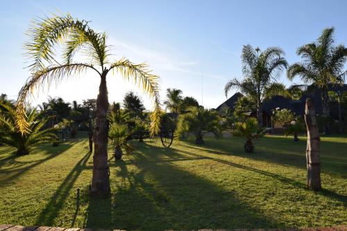 Jardí, Thabong Bed & Breakfast in Brakpan