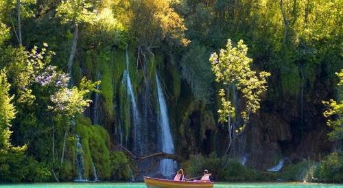  Javorina House in Jezerce