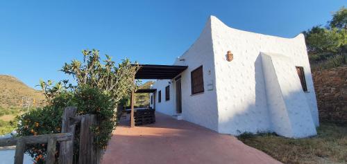 Ieeja, Casas Rurales La Minilla in Losalbarikokve