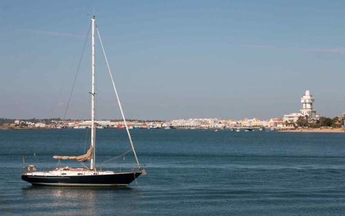 Apartamento primera línea de playa Isla Cristina Urbanización Zarati