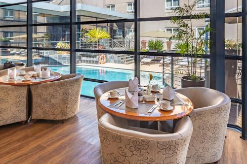 Restaurant, City Lodge Hotel Johannesburg Airport Barbara Road in Germiston