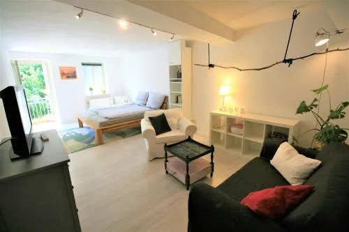 Zentrale Ferienwohnung „Treibholz“ im Sonnenblumenhaus in Flensburg, Deutschland