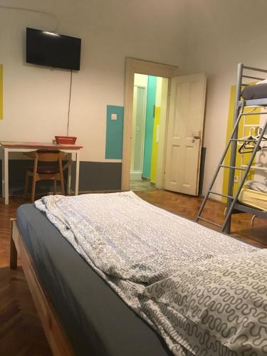 Hostel Cornel - image 3