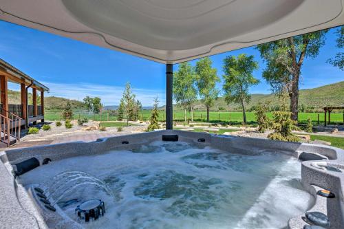 Renovated Historic Cabin ~ 25 Miles to Park City! in Woodland (UT)