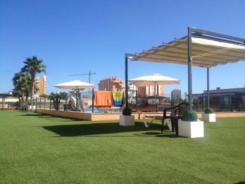 Residencial lujo Playa de San Juan vacaciones con Inmobiliaria Leo