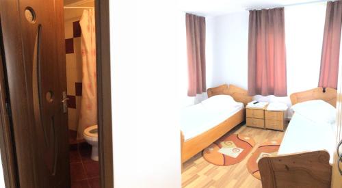 2 twin beds
