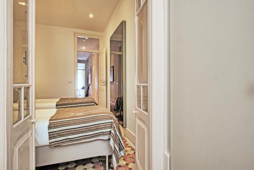 Amoreiras Luxurious Apartments - Holiday Rentals - image 10